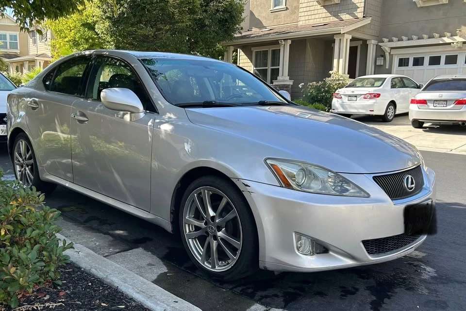 2008 Lexus IS 2nd Gen - Image 8 of 12