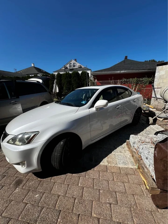 2008 Lexus IS 2nd Gen - Image 4 of 9
