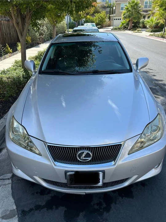 2008 Lexus IS 2nd Gen - Image 2 of 12