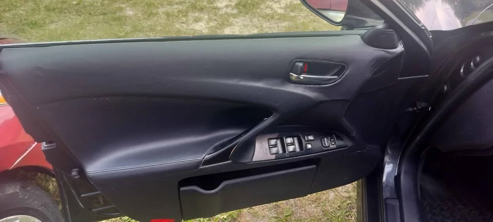 2008 Lexus IS 2nd Gen - Image 7 of 18