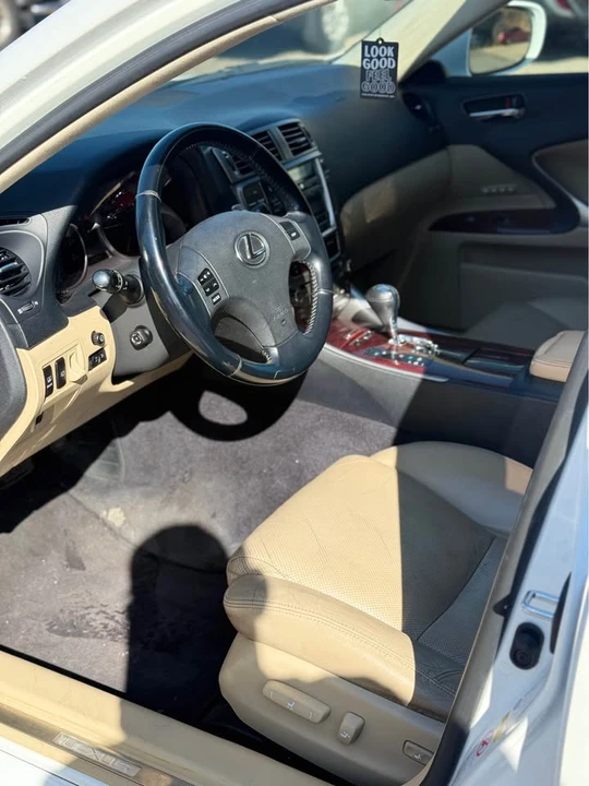 2008 Lexus IS 2nd Gen - Image 5 of 8