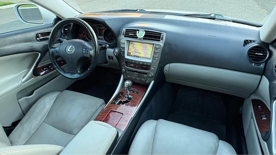 2008 Lexus IS 2nd Gen - Image 5 of 15
