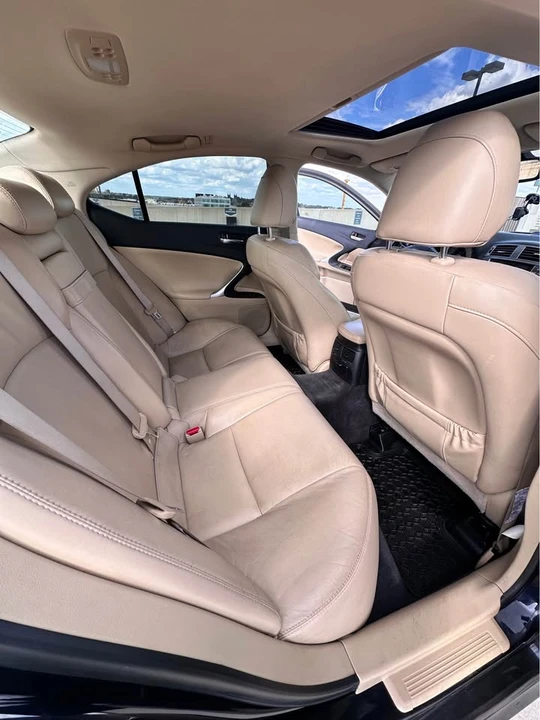 2008 Lexus IS 2nd Gen - Image 10 of 20