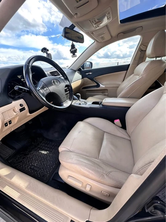 2008 Lexus IS 2nd Gen - Image 9 of 20