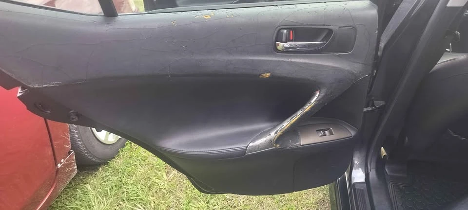 2008 Lexus IS 2nd Gen - Image 11 of 18