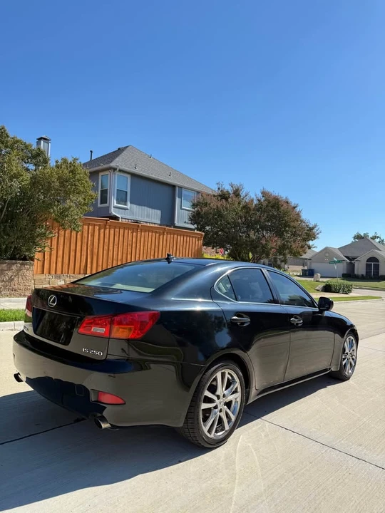 2008 Lexus IS 2nd Gen - Image 5 of 9