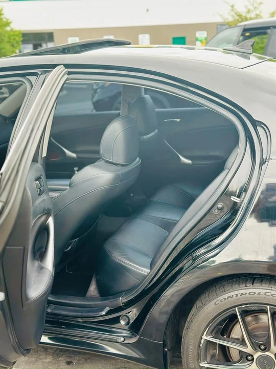 2008 Lexus IS 2nd Gen - Image 6 of 10