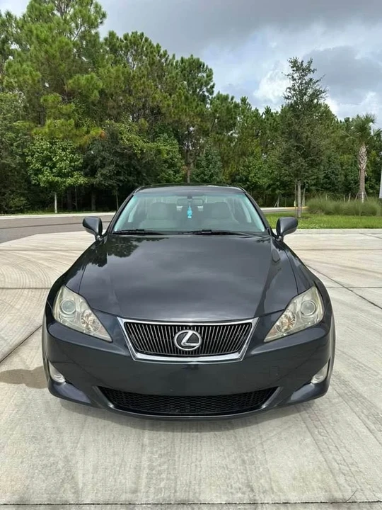 2008 Lexus IS 2nd Gen - Image 5 of 12