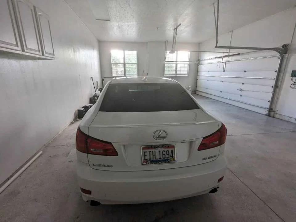 2008 Lexus IS 2nd Gen - Image 3 of 4