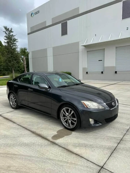 2008 Lexus IS 2nd Gen - Image 2 of 12