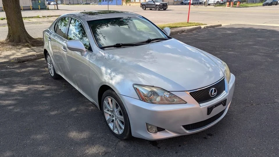 2008 Lexus IS 2nd Gen - Image 2 of 9