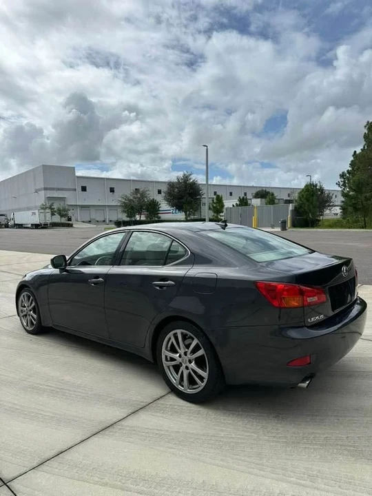 2008 Lexus IS 2nd Gen - Image 4 of 12