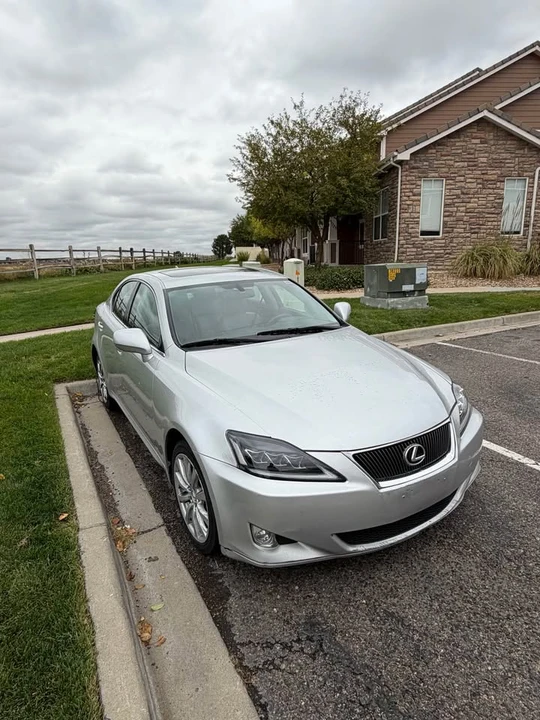 2008 Lexus IS 2nd Gen - Image 2 of 6