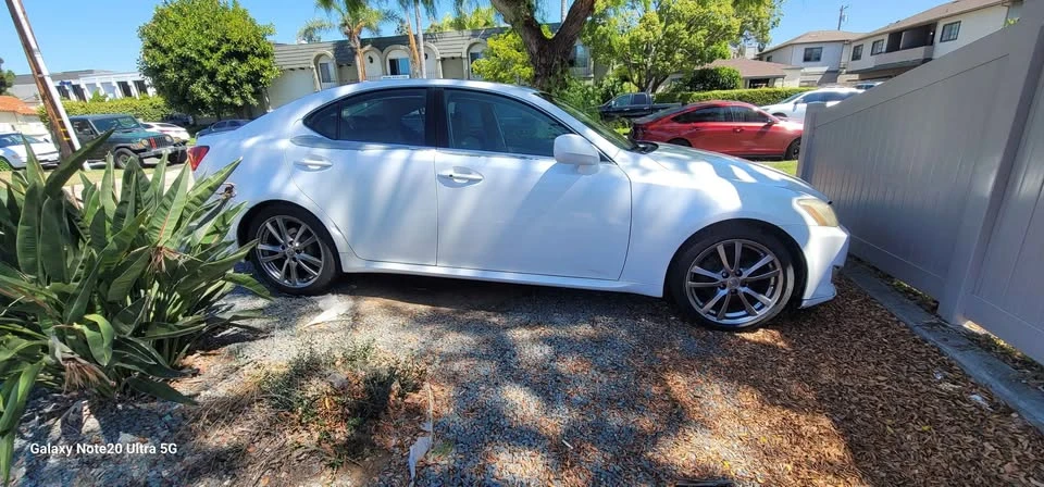 2008 Lexus IS 2nd Gen - Image 5 of 8
