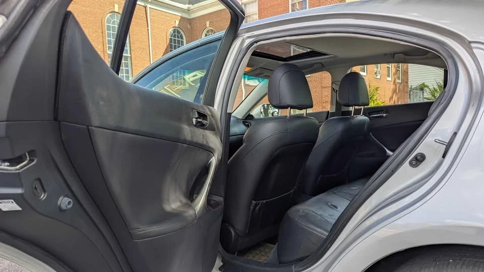 2008 Lexus IS 2nd Gen - Image 6 of 9