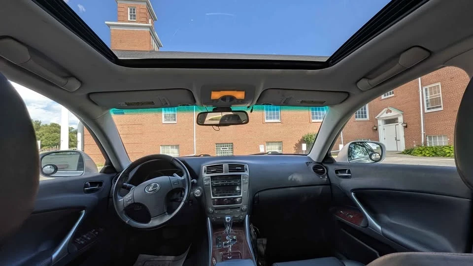 2008 Lexus IS 2nd Gen - Image 7 of 9