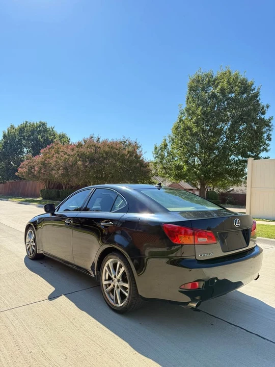 2008 Lexus IS 2nd Gen - Image 4 of 9