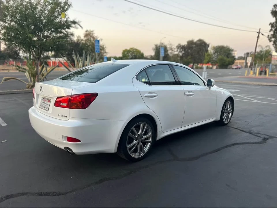 2008 Lexus IS 2nd Gen - Image 8 of 16