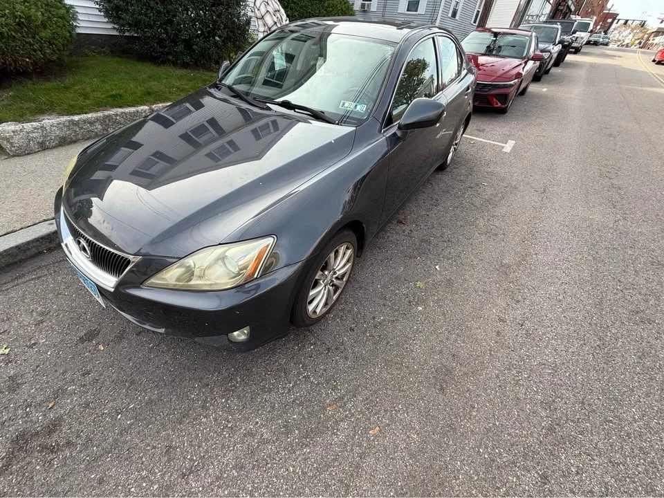 2008 Lexus IS 2nd Gen - Image 4 of 4
