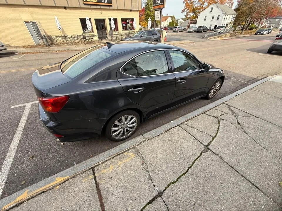 2008 Lexus IS 2nd Gen - Image 2 of 4