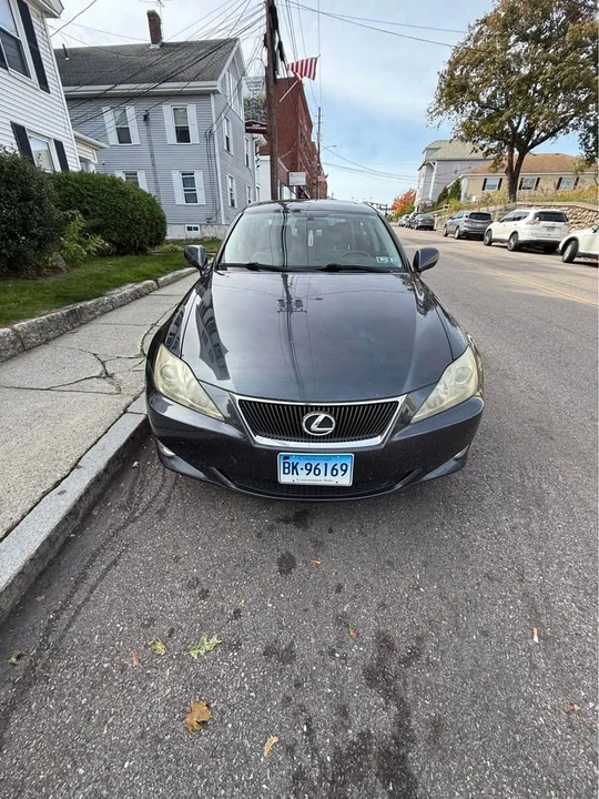 2008 Lexus IS 2nd Gen - Image 3 of 4