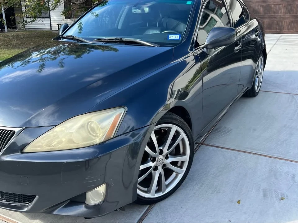 2008 Lexus IS 2nd Gen - Image 2 of 9