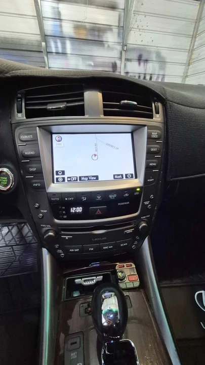 2008 Lexus IS 2nd Gen - Image 12 of 19