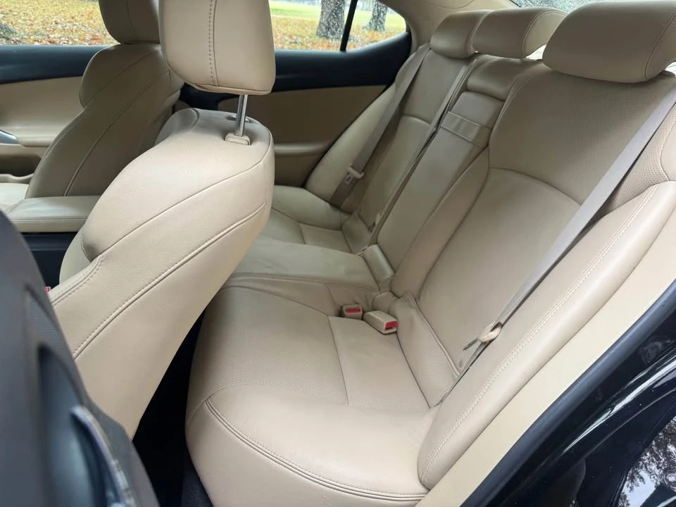 2008 Lexus IS 2nd Gen - Image 10 of 13