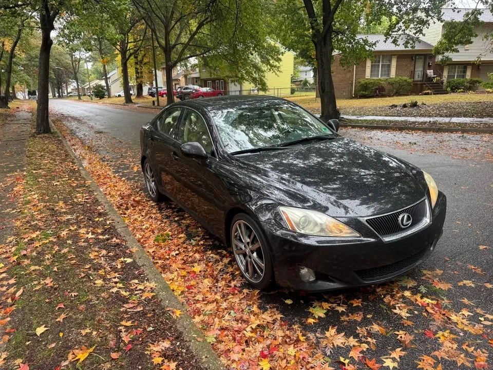 2008 Lexus IS 2nd Gen - Image 3 of 13