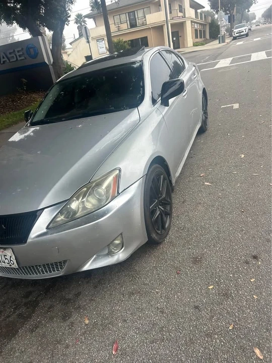 2008 Lexus IS 2nd Gen - Image 2 of 2