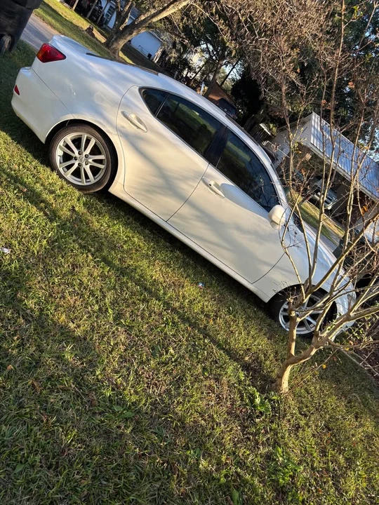 2008 Lexus IS 2nd Gen - Image 3 of 4
