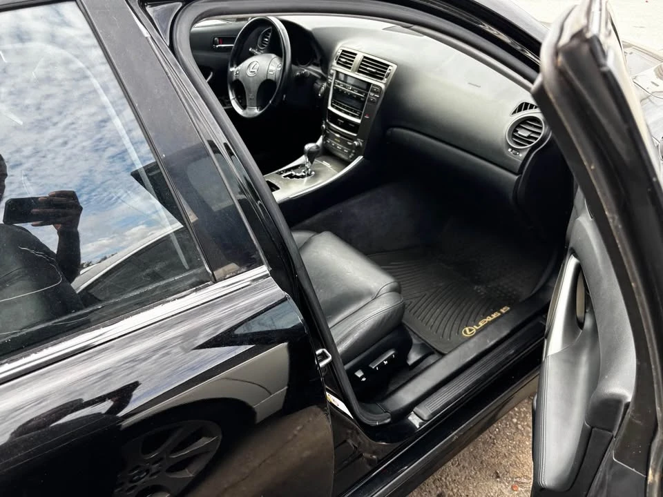 2008 Lexus IS 2nd Gen - Image 3 of 9