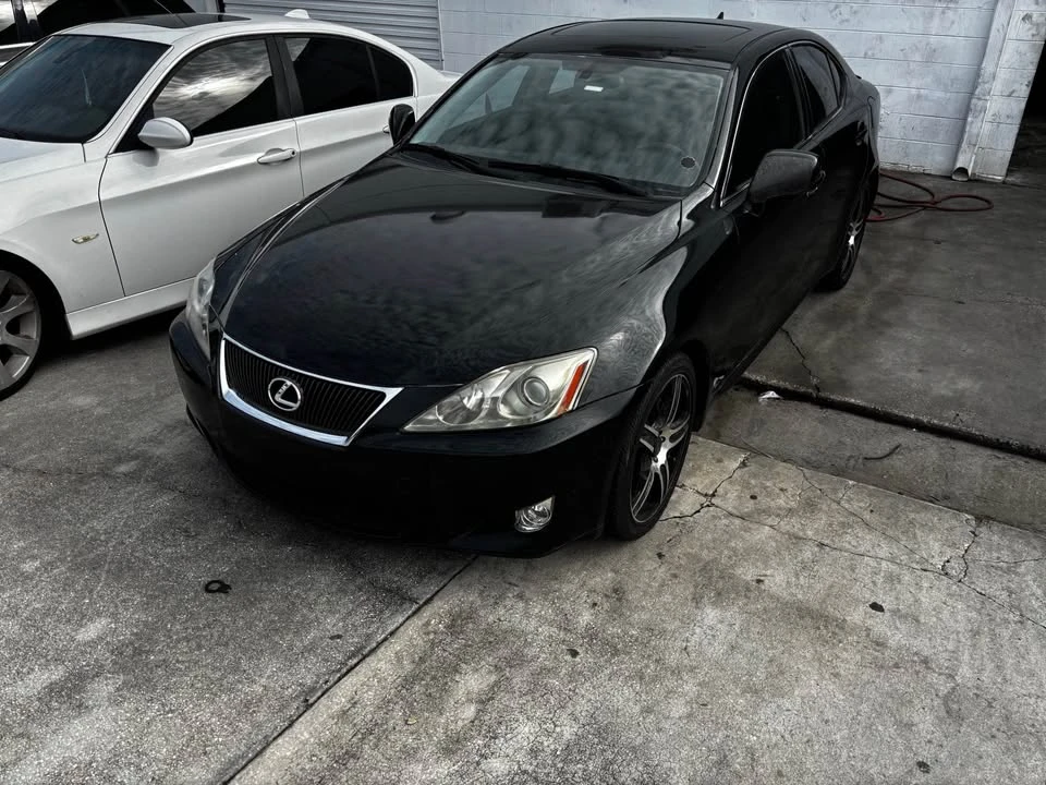 2008 Lexus IS 2nd Gen - Image 4 of 9