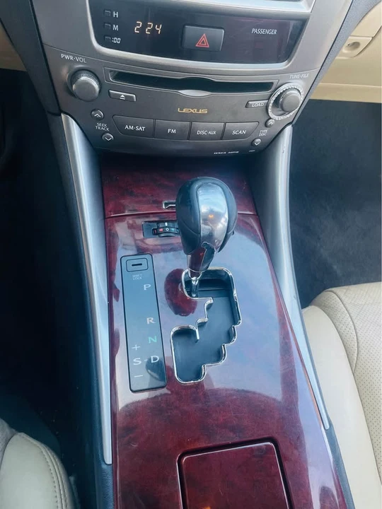 2008 Lexus IS 2nd Gen - Image 11 of 12