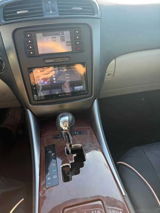 2008 Lexus IS 2nd Gen - Image 15 of 15
