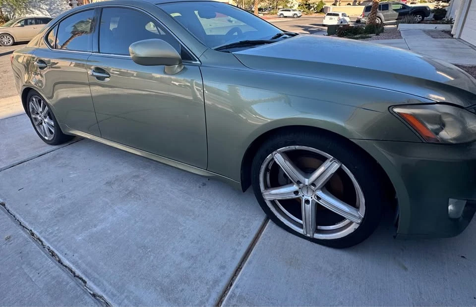 2008 Lexus IS 2nd Gen - Image 3 of 10