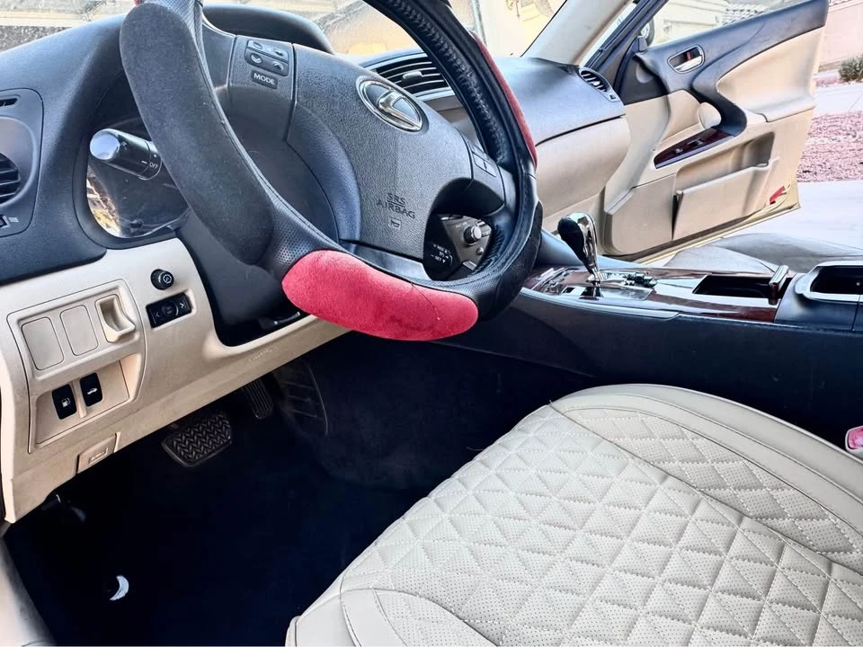 2008 Lexus IS 2nd Gen - Image 5 of 10
