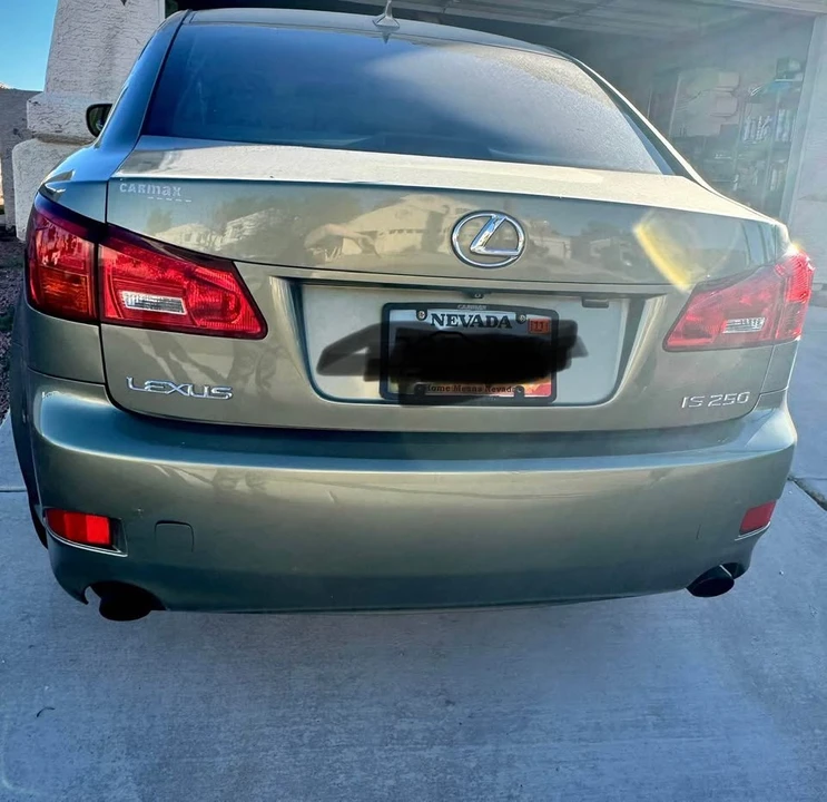 2008 Lexus IS 2nd Gen - Image 2 of 10