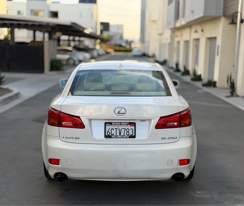 2008 Lexus IS 2nd Gen - Image 4 of 12