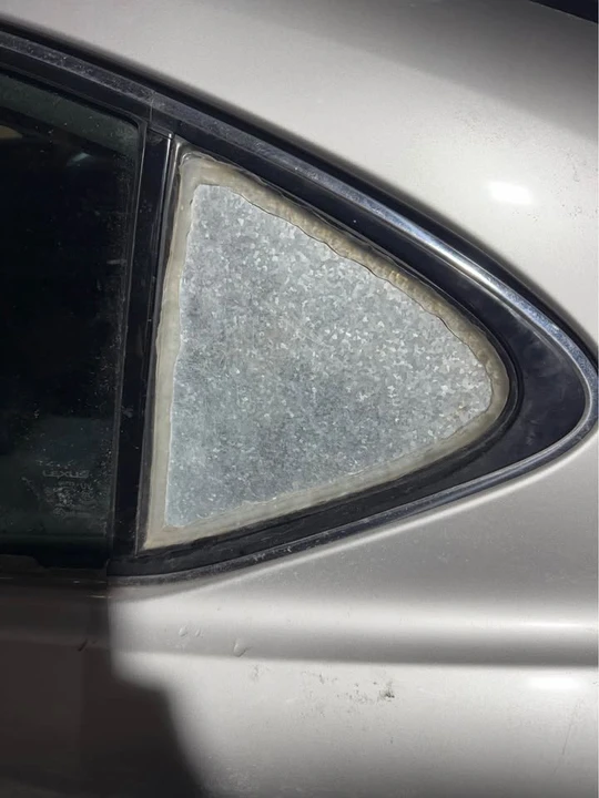 2008 Lexus IS 2nd Gen - Image 5 of 10