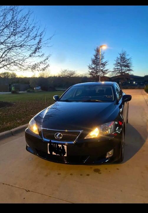 2008 Lexus IS 2nd Gen - Image 2 of 7