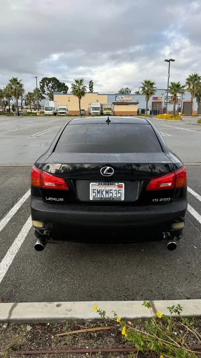 2008 Lexus IS 2nd Gen - Image 4 of 6