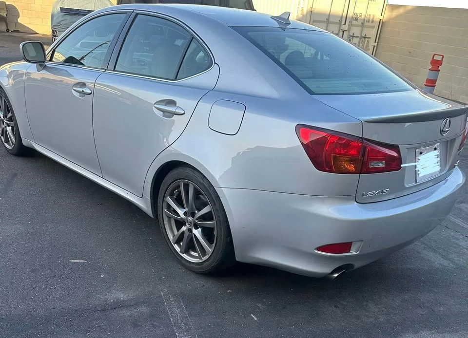 2008 Lexus IS 2nd Gen - Image 5 of 7