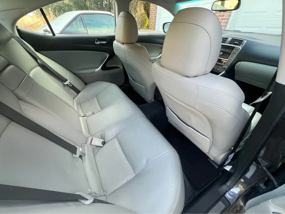 2008 Lexus IS 2nd Gen - Image 4 of 10