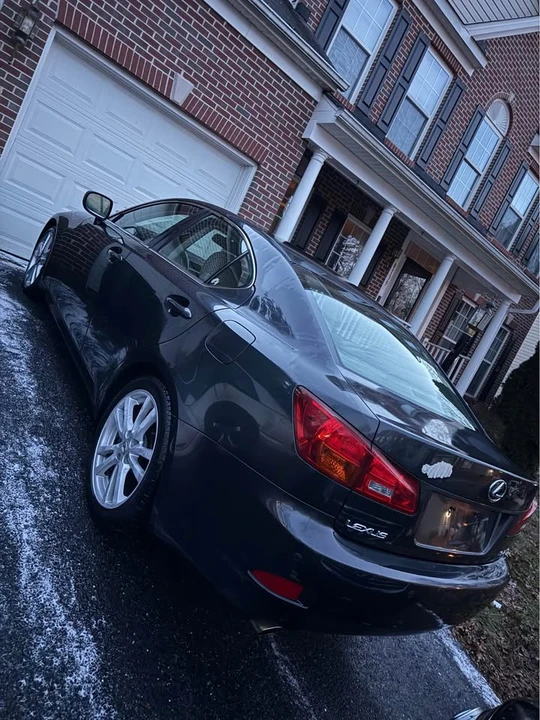 2008 Lexus IS 2nd Gen - Image 2 of 10