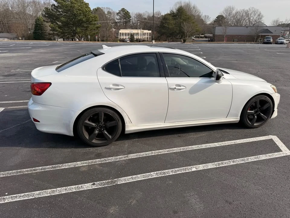 2008 Lexus IS 2nd Gen - Image 2 of 8