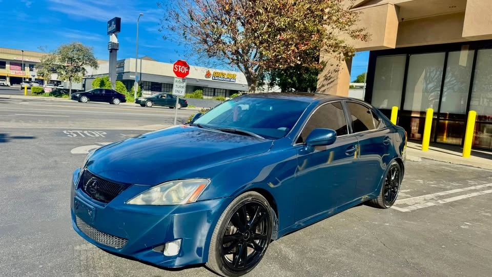 2008 Lexus IS 2nd Gen - Image 10 of 13