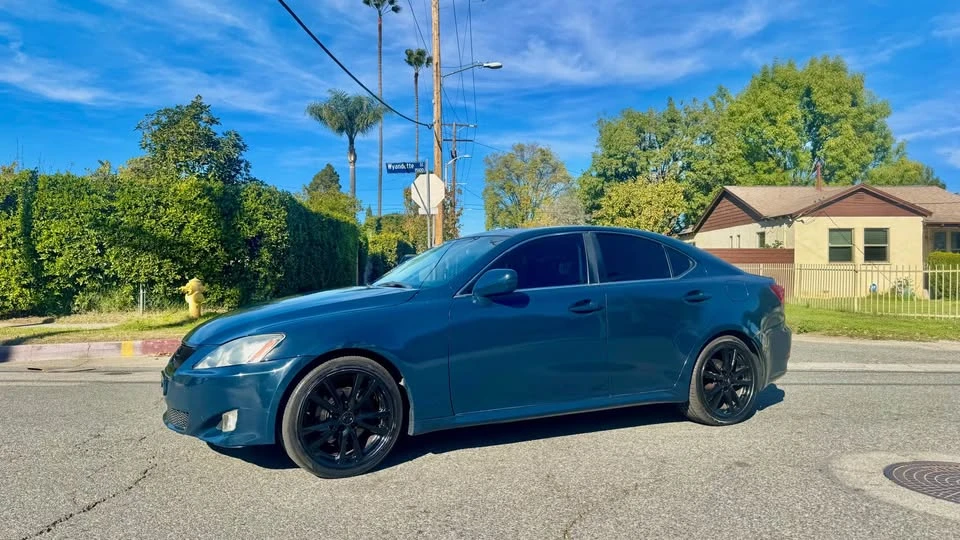 2008 Lexus IS 2nd Gen - Image 5 of 13