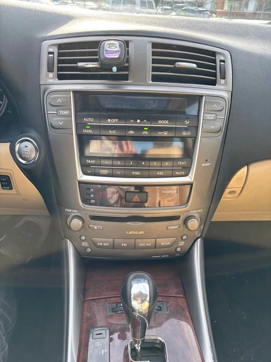 2008 Lexus IS 2nd Gen - Image 12 of 13