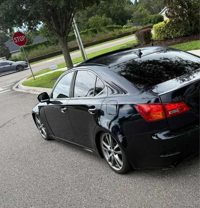 2008 Lexus IS 2nd Gen - Image 4 of 4